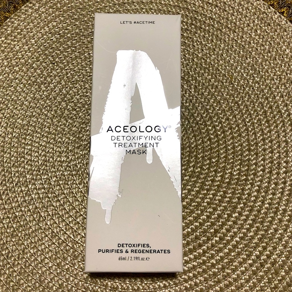 ACEOLOGY DETOXIFYING TREATMENT MASK65ml. NIB